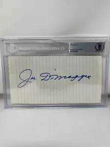 Joe DiMaggio Signed Index Card Cut Page Beckett Auto HUGE Signature - Picture 1 of 2