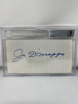 Joe DiMaggio Signed Index Card Cut Page Beckett Auto HUGE Signature - Image 1 of 2