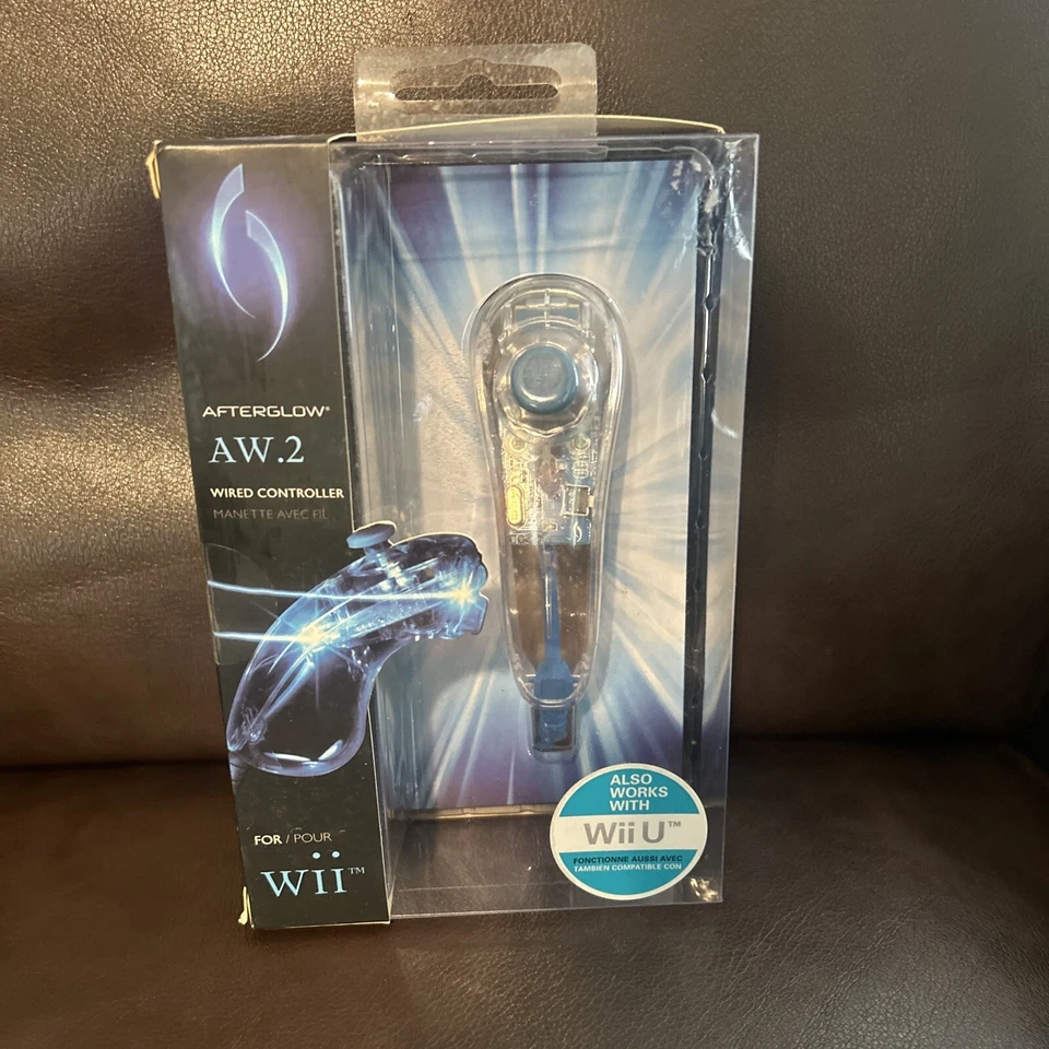 PDP Afterglow Nunchuck Controller for NINTENDO WII WII U BLUE AW.2 PL7603 NEW - Image 1 of 4
