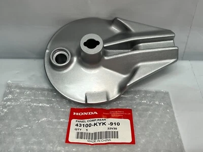 HONDA REAR BRAKE PANEL HUB 2013-2024 CRF110F 2014-2024 CRF125 F/FB OEM - Imagem 1 de 4
