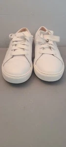 Kate Spade Angelise White Size 9.5B Women Leather Perforated Sneakers - Picture 1 of 6