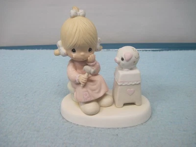 Figura Precious Moments "El amor no puede romper una verdadera amistad" 1980 de colección Foto 1 de 4