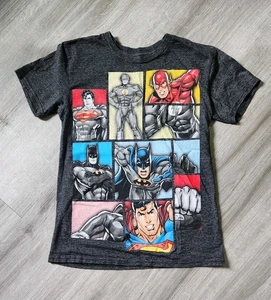 Neu Justice League Superman Batman Flash DC Comics graues T-Shirt Jungen Größe Small - Bild 1 von 6