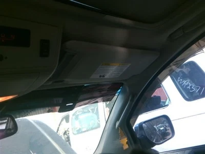 Parasol derecho pasajero iluminado para 04-15 ARMADA 8722998 Foto 1 de 4