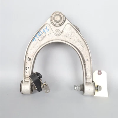 Brazo de control superior BMW 528i 535i 550i 650i 750i 2009-2019 31126775967 OEM usado Foto 1 de 4