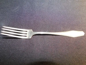 Tenedor de cena Hampton by Alvin 7" sin monograma esterlina 1910 - Imagen 1 de 3