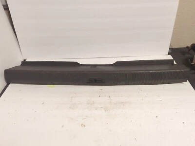 2005-2009 Subaru Legacy GT trava de porta-malas acabamento soleira painel tampa fabricante de equipamento original sedã 05-09 - Imagem 1 de 3