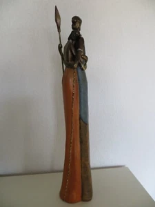 Afrikanische Deko- Figur, Mann und Frau mit Umarmung, u. Speer, ca.55 cm - Bild 1 von 9
