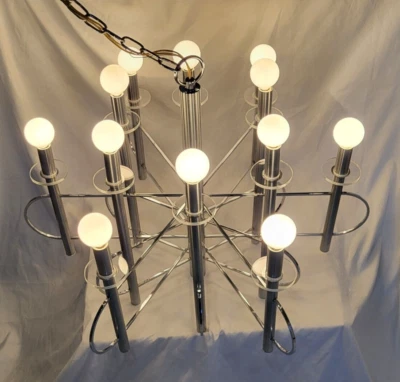 Lámpara de araña MCM Gaetano Sciolari accesorio italiano años 70 MCM 12 luces firmada Foto 1 de 4