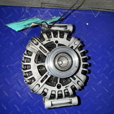 ALTERNADOR VALEO PARA MERCEDES SPRINTER 3.0 2010-2022 Freightliner diésel #2499 Foto 1 de 4