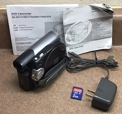 Samsung SC-DC173U DVD Camcorder W/ 34x  Zoom Charger Manuals 2 Gb Sd Card TESTED - Image 1 of 4