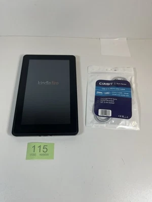 Amazon Kindle Fire Tablet DO1400 1st Gen 8GB 7” Wi-Fi (Tested Working) & Lead - Image 1 of 4