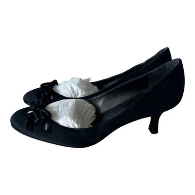 Delman Black  Fabric Bow Tie Heel Pump Size 6.5M - Image 1 of 4