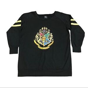 Universal Studio Wizarding World of Harry Potter Hogwarts Crest Black Sweatshirt