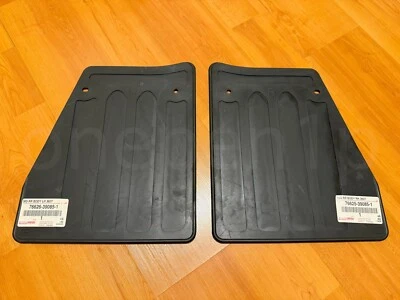 84-97 Genuine Toyota Hilux Pickup LN50 LN85 YN90 rear mud guard flap OEM - Image 1 of 4