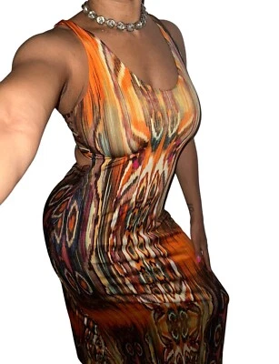 Vestido Arden B Y2K Tribal Maxi Art Estampa Tira Aberta Traseira RARO Feminino Tamanho P Sexy - Imagem 1 de 4