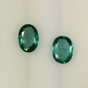 2.24ct Natural Emerald oval calibrated (8x6)mm nice green luster matching pair - Picture 1 of 4