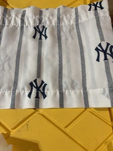 NEW YORK YANKEES Valance VTG 1996 Decorative MLB RARE - Picture 1 of 2