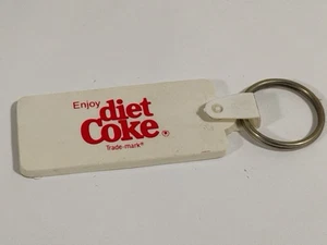 "Llavero Enjoy Diet Coke 2,5"" publicidad vintage"  - Imagen 1 de 2