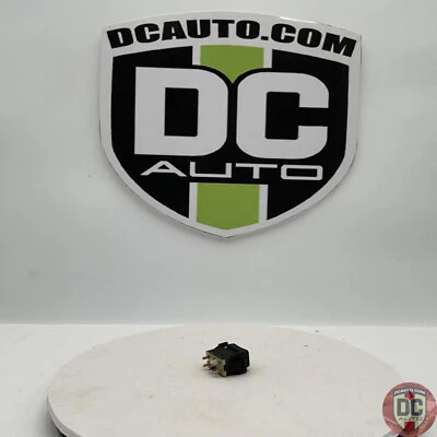 1985-1995 Porsche 944 968 Fog Lamp Switch 94461312101 - Image 1 of 4