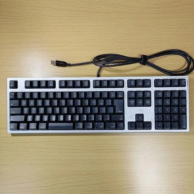 Topre R2SA-JP3M-BK REALFORCE R2 SA for Mac 30g APC Keyboard Used - Image 1 of 4