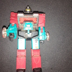 1985 G1 Transformers Autobot Perceptor Figure HASBRO Missing Parts - Picture 1 of 9