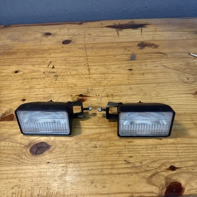 2003 Polaris Sportsman 700 Lower Headlights/Fog Lights Left & Right - Image 1 of 4