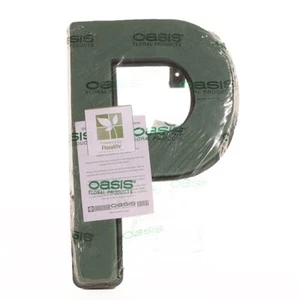 Oasis® Quick Clip Letter P - Picture 1 of 1