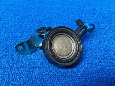 2017 - 2023 年奥迪 Q7 前左 A-PILLAR UPPER TWITTER 扬声器 BOSE 原始设备制造商 — 第 1/4 张图片