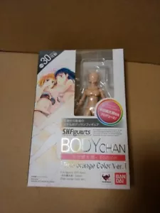 S.H.Figuarts Body-Chan - Kentaro Yabuki Edition Pale Orange Color Ver. Bandai Fi - Foto 1 di 3