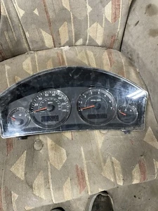 2006-07 jeep commander instument gauge cluster speedometer 4.7 5.7 - Bild 1 von 2