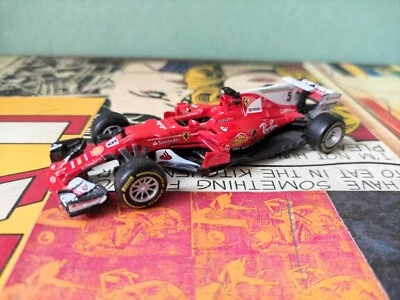 BBurago Burago F1 Ferrari SF70H SF70 #5 Sebastian Vettel 2017 1/43 36805 - Immagine 1 di 2