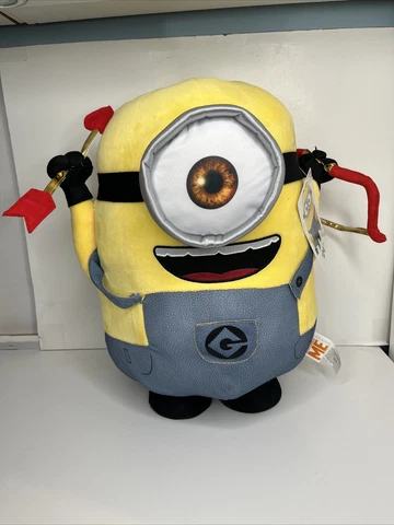 NEW 2018 Despicable Me Stuart Valentine Greeter RARE Approximately 19in Tall Cover