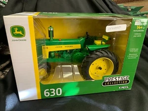 New John Deere 630 narrow front Prestige Collection 1/16 scale replica LP64473 - Picture 1 of 1