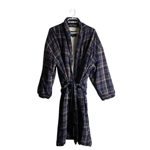 Logan Hill Unisex Blue Plaid Sherpa Lined Lounge Robe - Bild 1 von 9