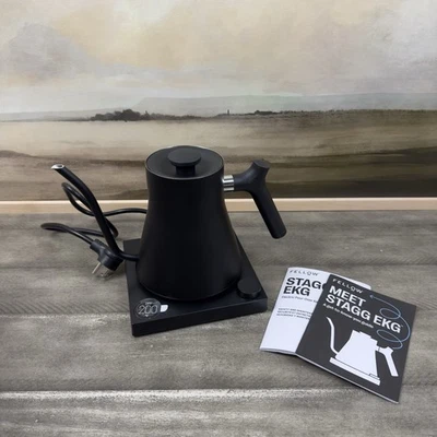 Tetera eléctrica Fellow Stagg ECG cuello de ganso negra usada leer Foto 1 de 4