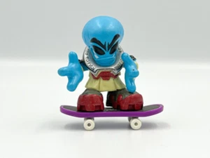 2000's Tech Deck Dude / Dudes (Assorted Available) Vintage Skater Collectables - Picture 1 of 4