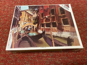 Whitman 1000 piece jigsaw puzzle 21 1/2 x 27 1/2 old venice, Italy. Vintage New - Picture 1 of 3