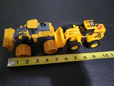 Vintage Ertl John Deere diecast & Dig 350 Sunny Days lot of 2 - Image 1 of 4