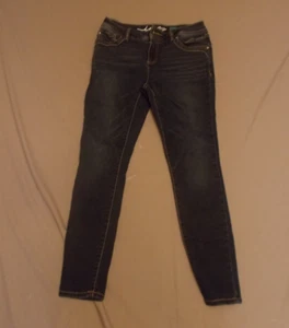Inc Women’s Jeans Denim Skinny Leg Mid Rise Regular Fit Size 4P - Picture 1 of 9