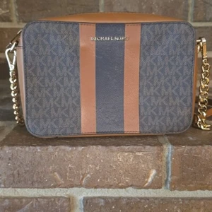 Michael Kors Ginny Medium Logo Stripe Crossbody Bag Brown - Picture 1 of 9