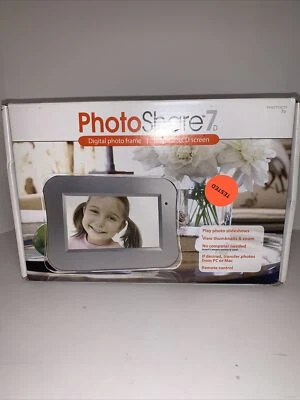 Photoco Photo Share 7D Digital Photo Frame 7 Inch LCD Screen *New in Open Box* - Image 1 of 4