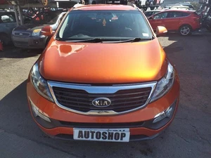 KIA SPORTAGE Mk3 (SL) Left Left Wing 663113W000 - Picture 1 of 9