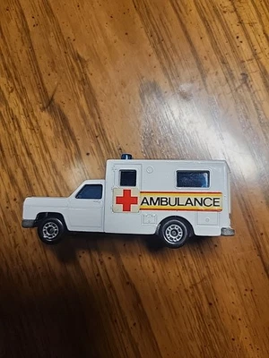 VTG LESNEY MATCHBOX 1-75 SUPERFAST SERIES No 41 CHEVROLET AMBULANCE NICE! - Image 1 of 4