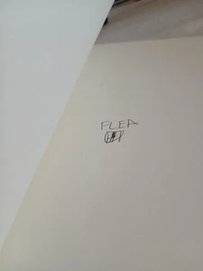 Editorial Firmado - PULGAS - ÁCIDO PARA LOS NIÑOS - Imagen 1 de 9