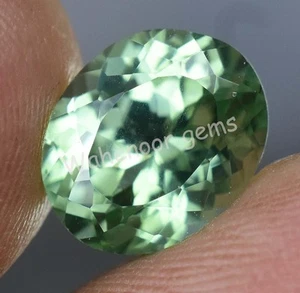 6.05 Ct Natural Green Peridot Oval Shape VVS Pak Gemstone AGL Certified - Picture 1 of 6