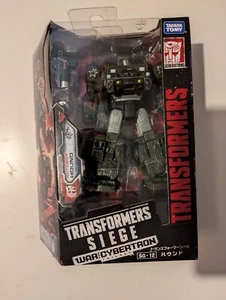 Takara Tomy Transformers War for Cybertron Siege Hound - NEW - Picture 1 of 3