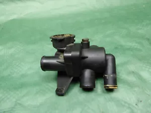 Thermostat Triumph 2000 Daytona 955 T595 Speed Triple T509 - Only Housing - Picture 1 of 3