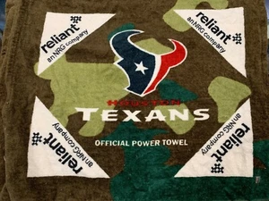 OLDER 2014 HOUSTON TEXANS OFFICIAL MILITARY POWER TOWEL"NEW" RELIANT NRG - Picture 1 of 2