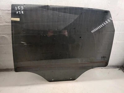 2013 VAUXHALL ANTARA LEFT REAR DOOR WINDOW GLASS - Image 1 of 2